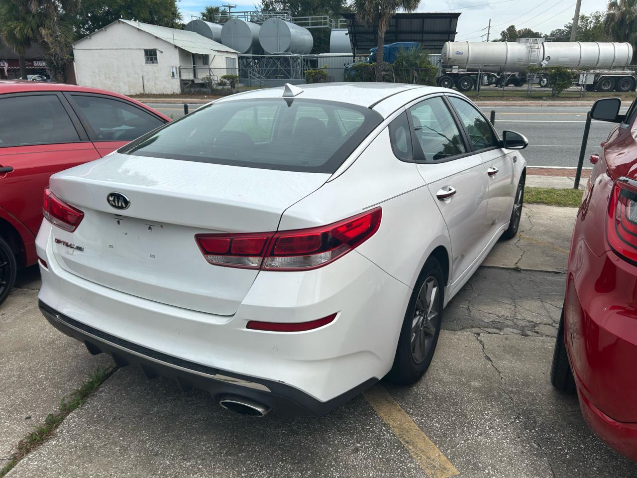 2019 Kia Optima Lx - Image 4