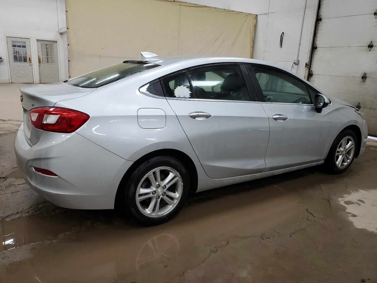 2016 Chevrolet Cruze Lt - Image 3