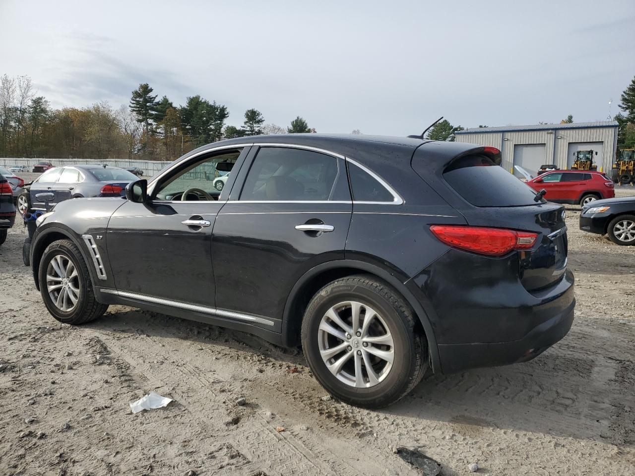 2015 Infiniti Qx70 Base - Image 2