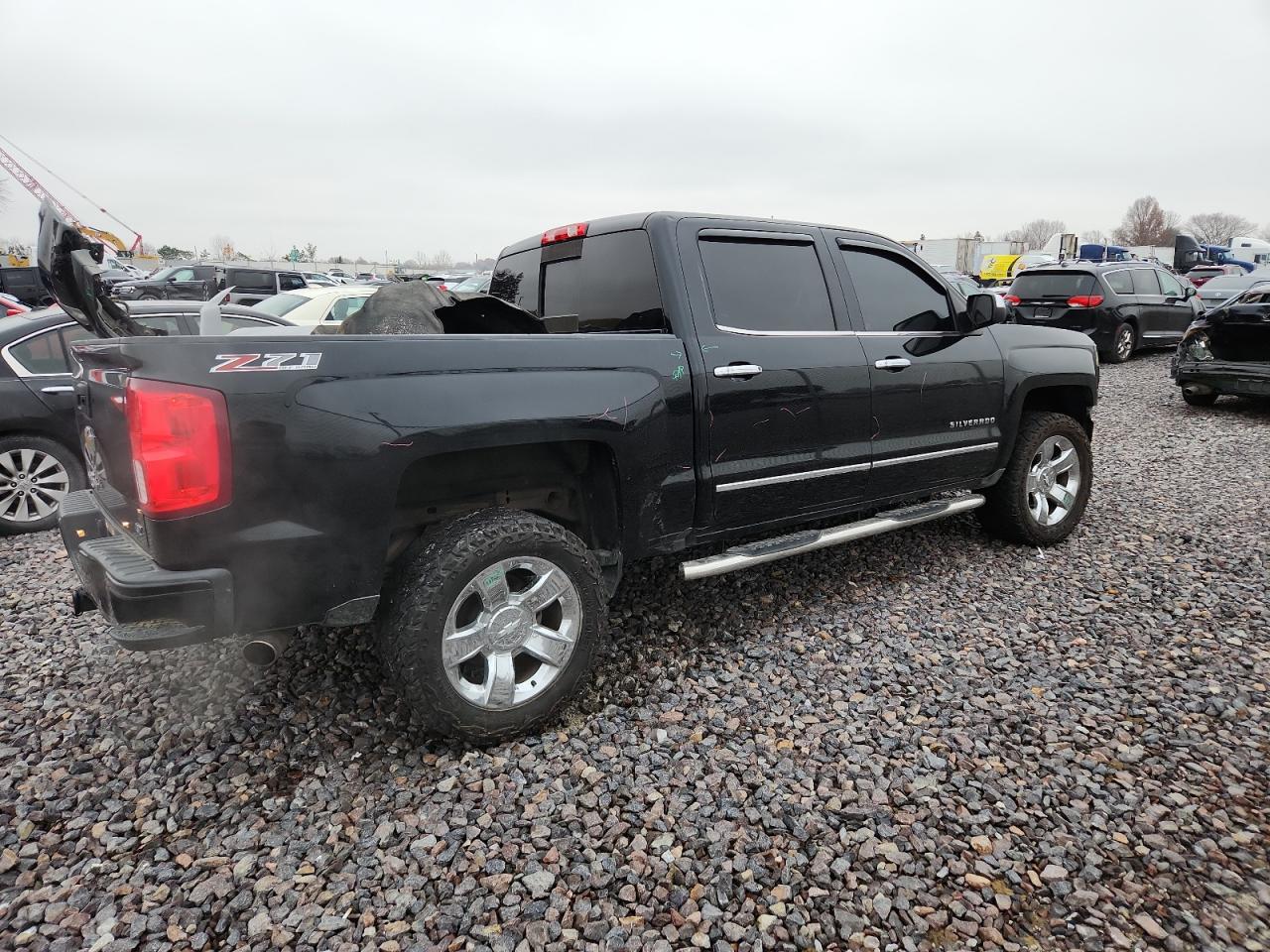 2017 Chevrolet Silverado K1500 Ltz - Image 3
