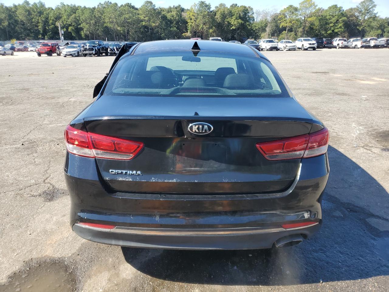 2017 Kia Optima Lx - Image 6