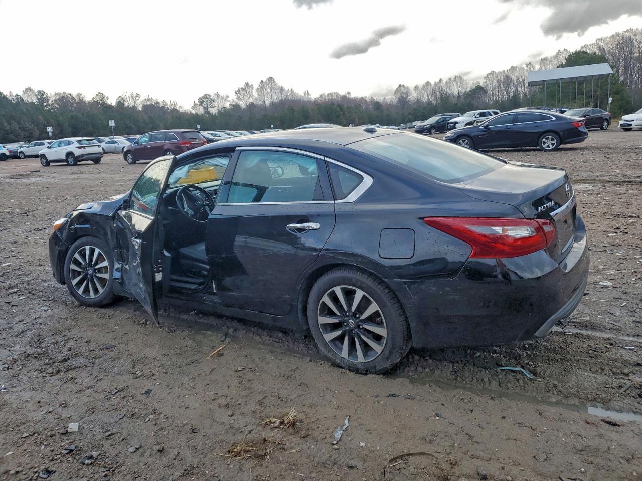 2018 Nissan Altima 2.5 - Фото 2