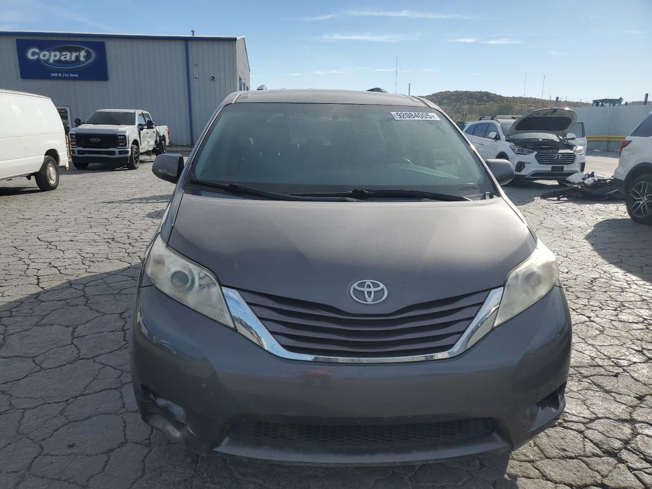 2015 Toyota Sienna Le - Фото 5