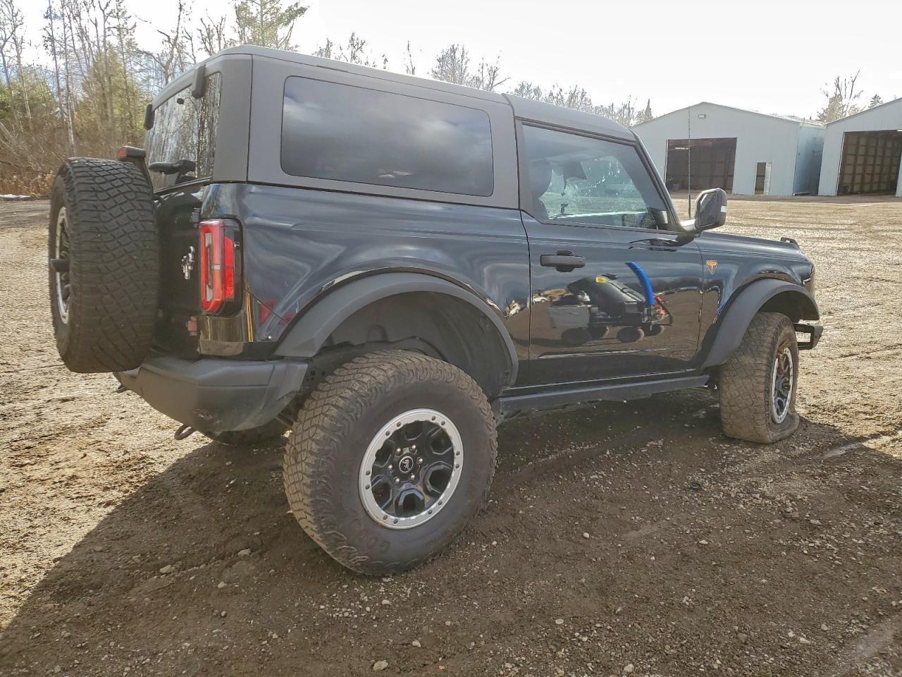 2024 Ford Bronco Badlands - Фото 3