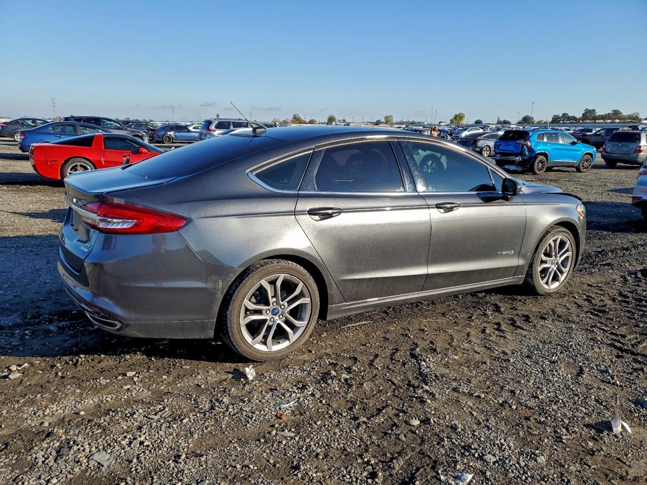 2017 Ford Fusion Se Hybrid - Image 3