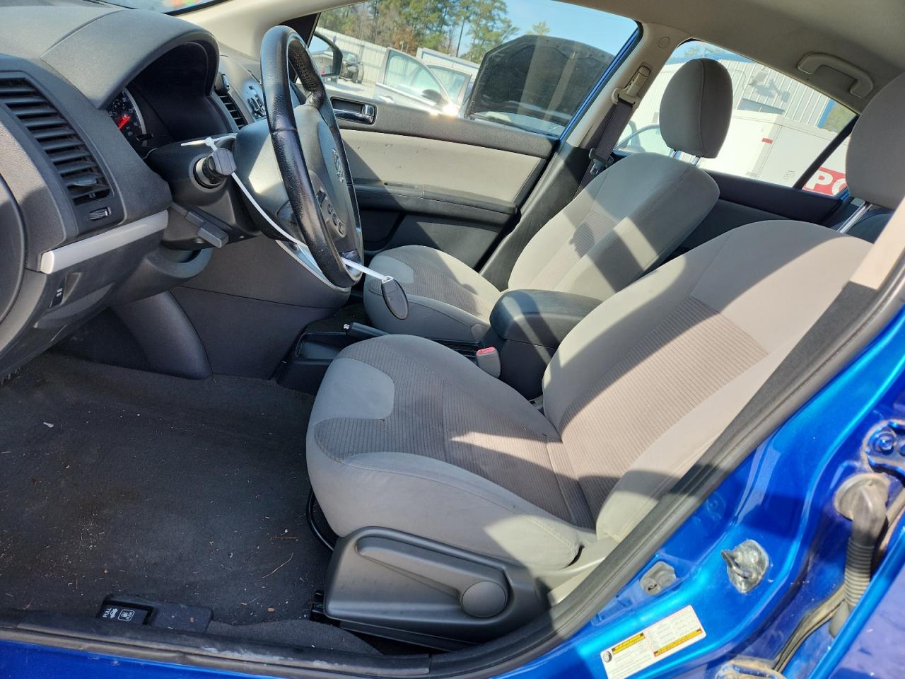 2011 Nissan Sentra 2.0 - Фото 7