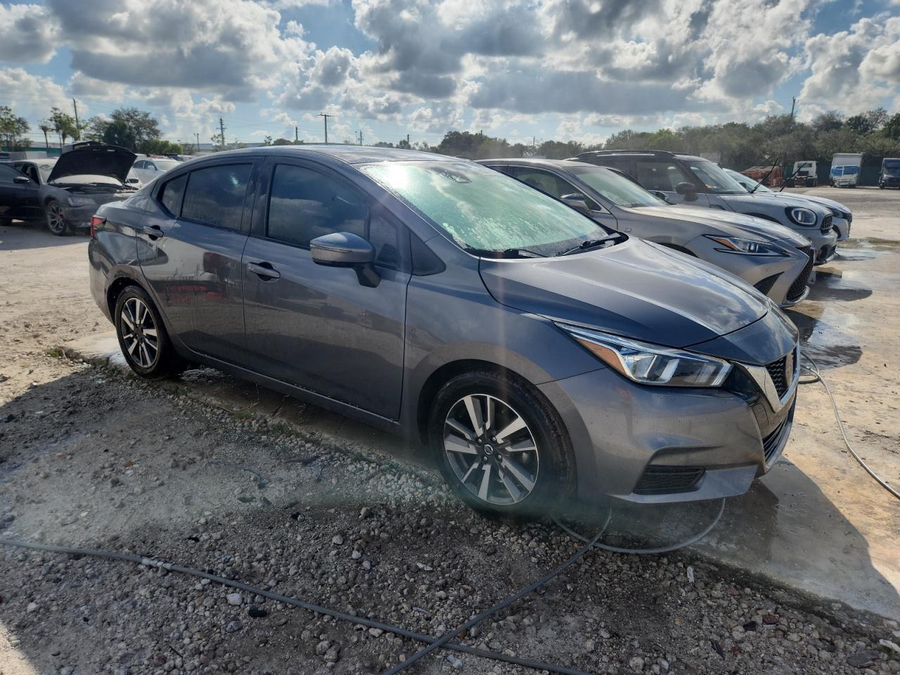 2021 Nissan Versa Sv - Image 4