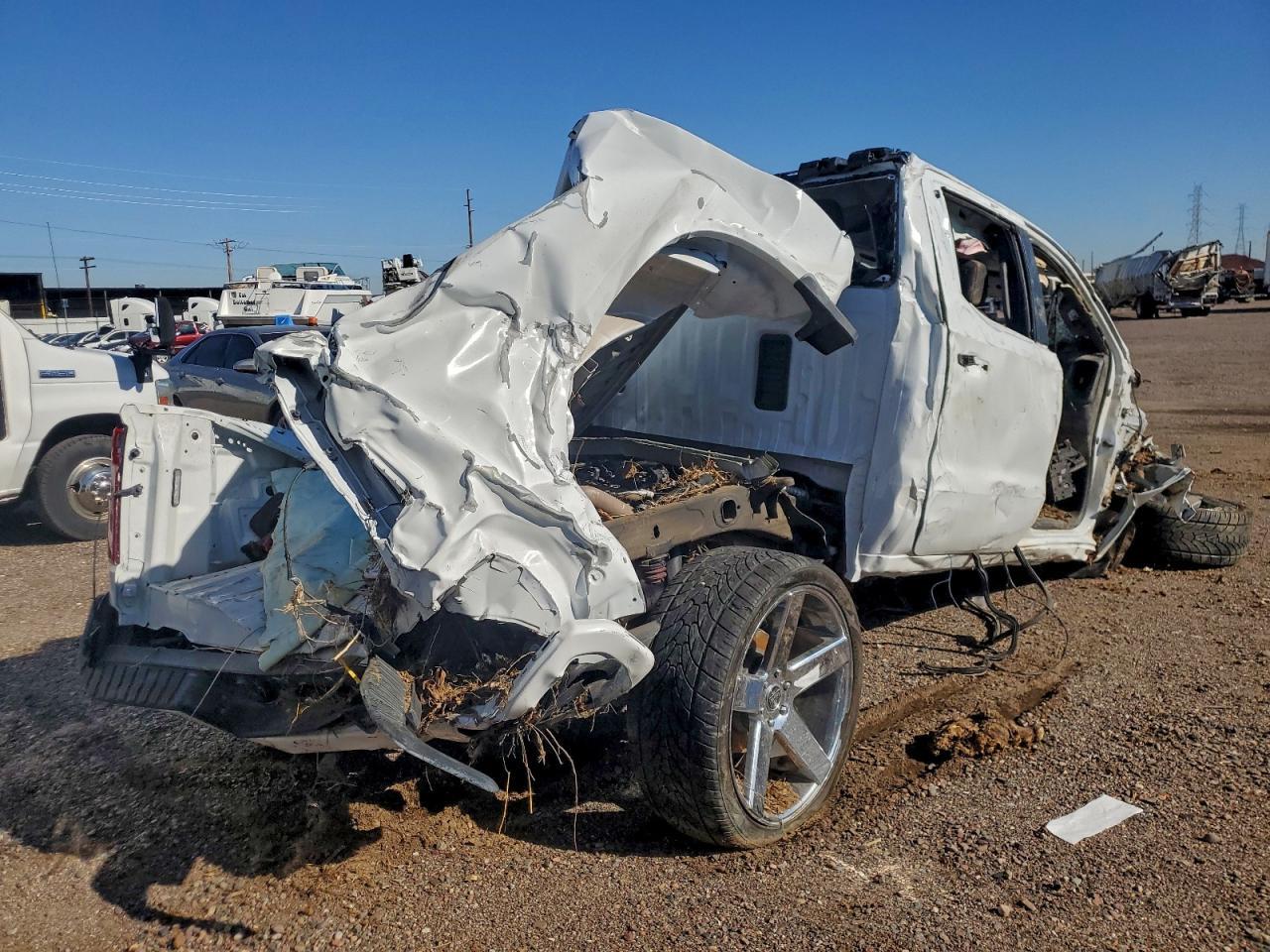 2023 Chevrolet Silverado C1500 Custom - Фото 3