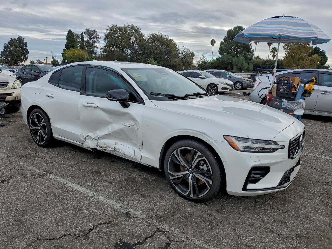 2024 Volvo S60 Plus - Фото 4