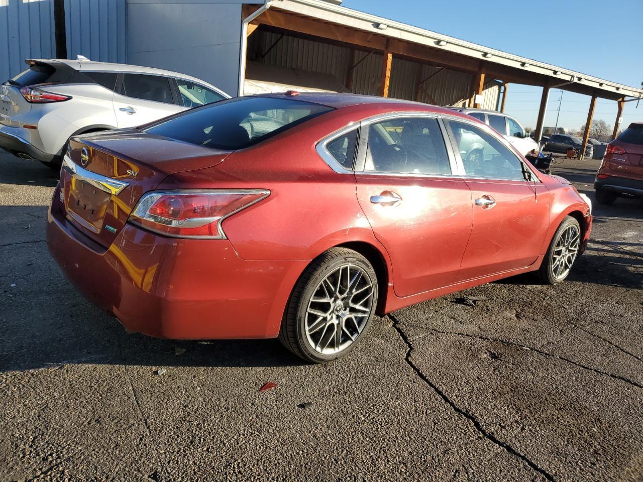 2014 Nissan Altima 2.5 - Image 3