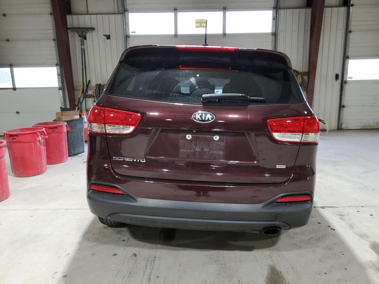 2017 Kia Sorento Lx - Фото 6