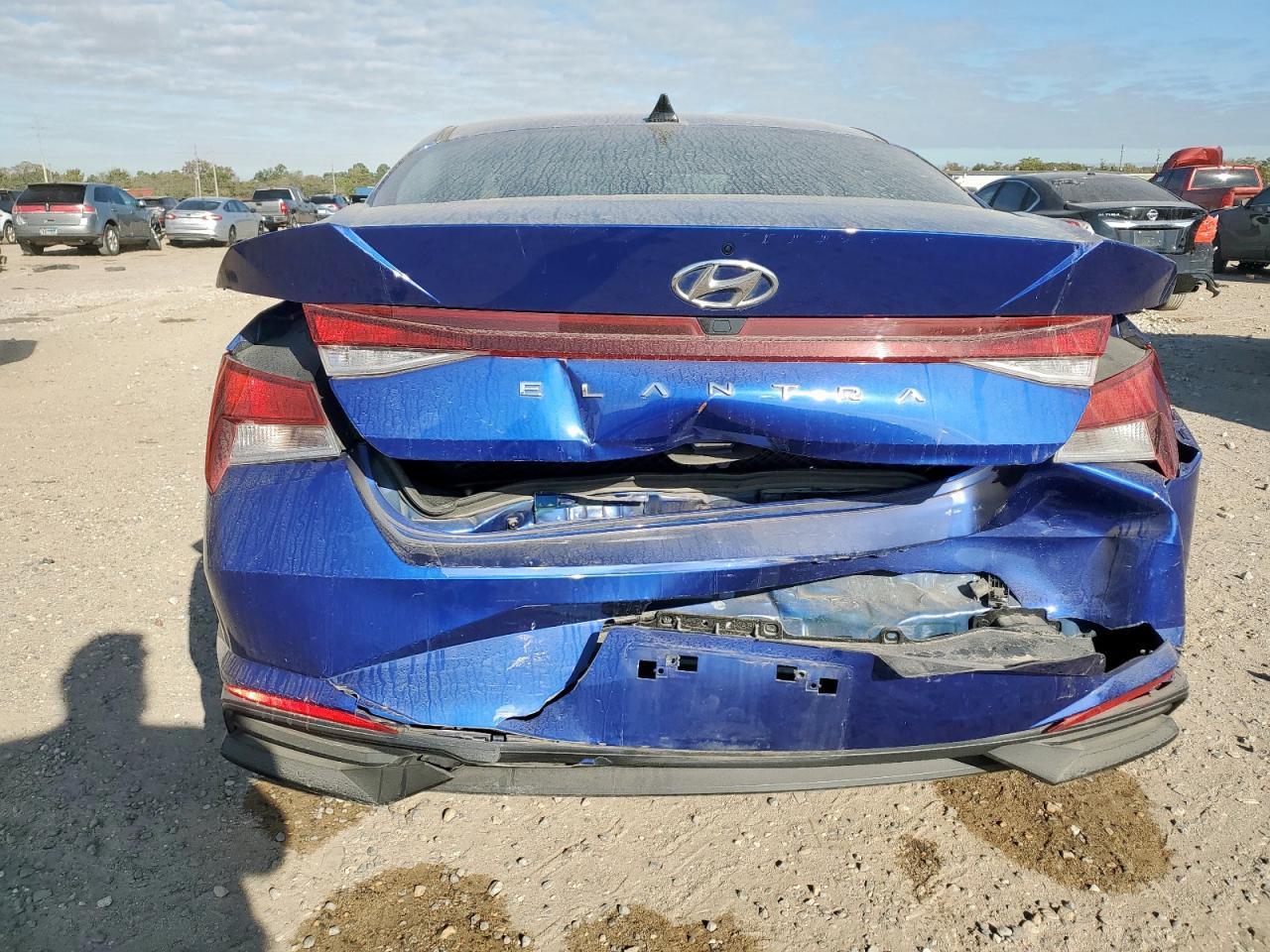 2023 Hyundai Elantra Sel - Image 6