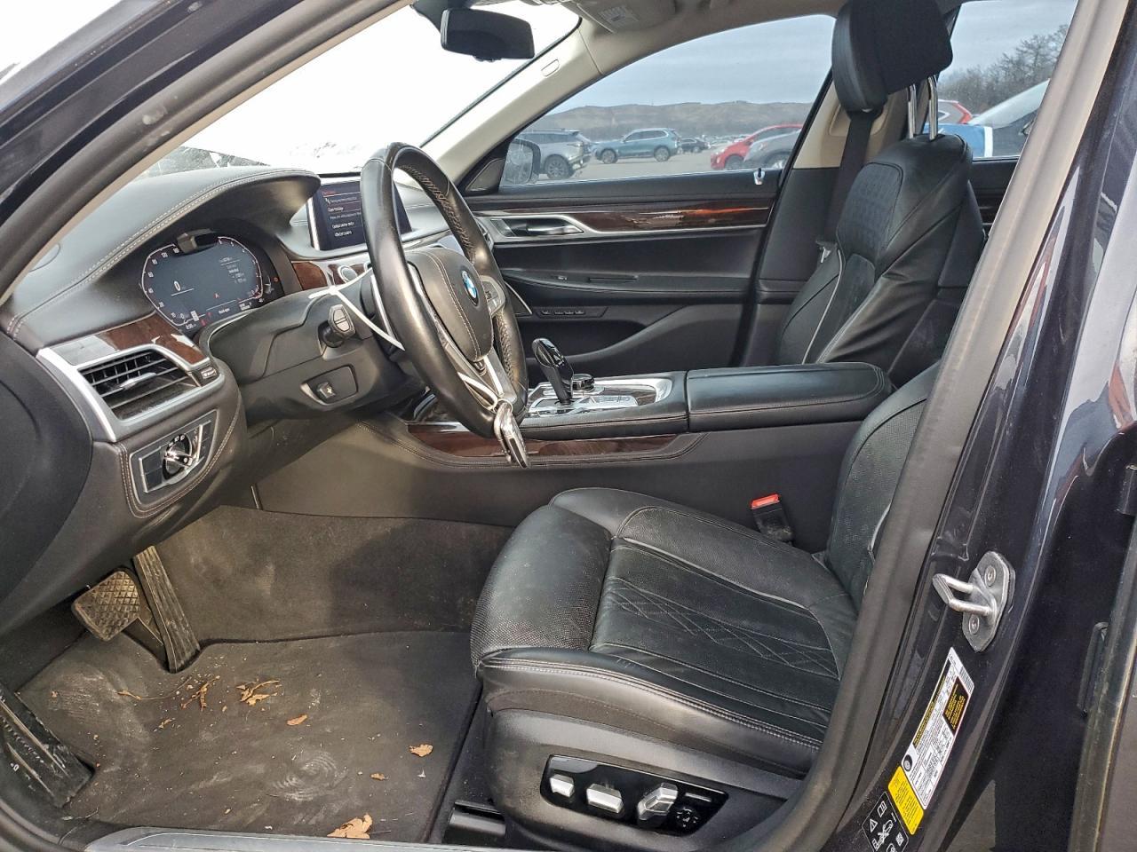 2020 BMW Motorrad 750 - Фото 7