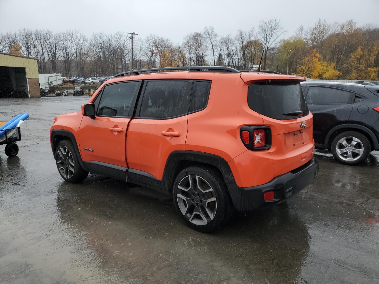 2020 Jeep Renegade Latitude - Фото 2