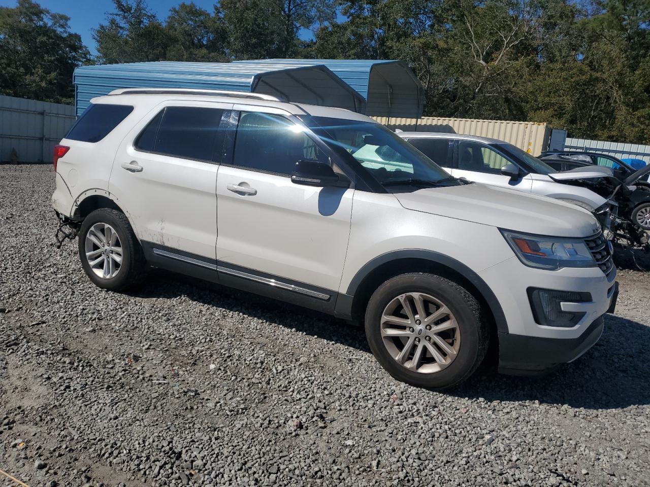 2016 Ford Explorer Xlt - Фото 4