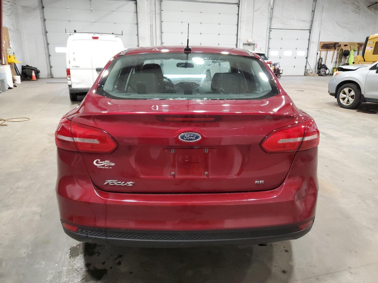 2017 Ford Focus Se - Image 6