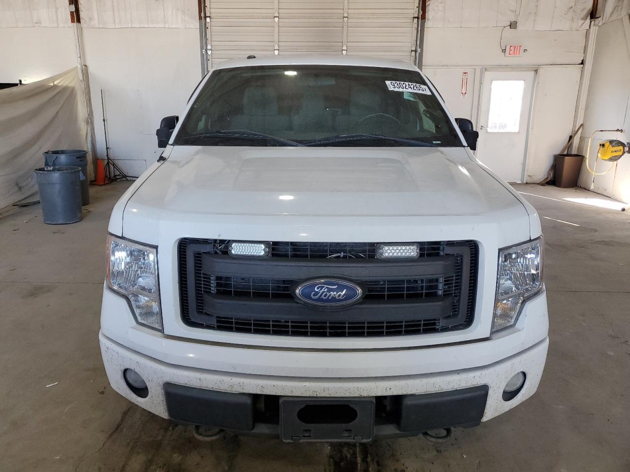 2013 Ford F150 Super Cab - Фото 5