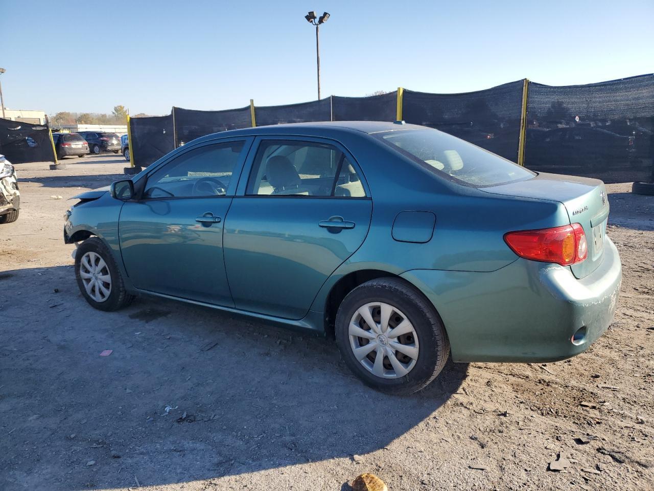 2009 Toyota Corolla Base - Фото 2