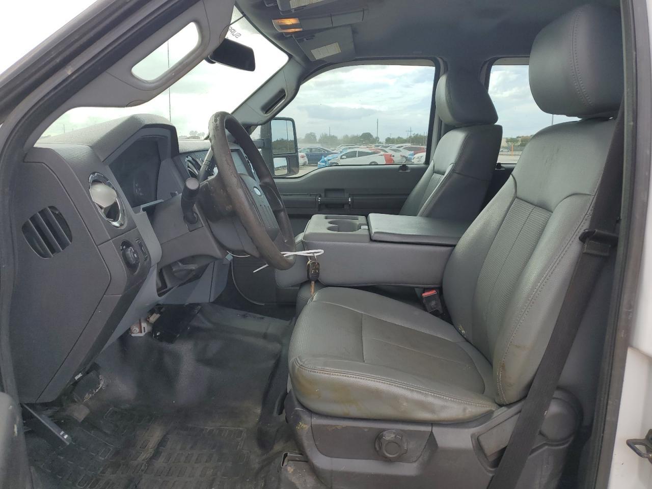 2015 Ford F450 Super Duty - Image 7