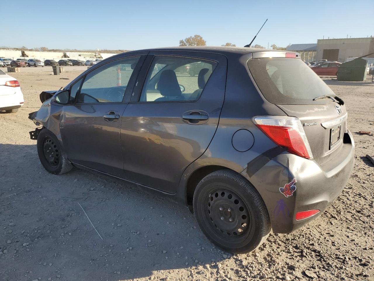 2014 Toyota Yaris - Фото 2