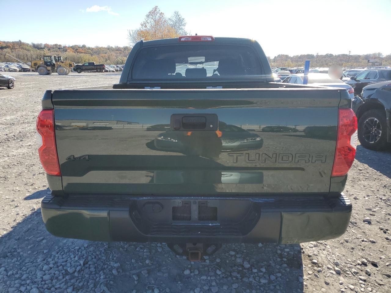 2021 Toyota Tundra Crewmax Sr5 - Фото 6