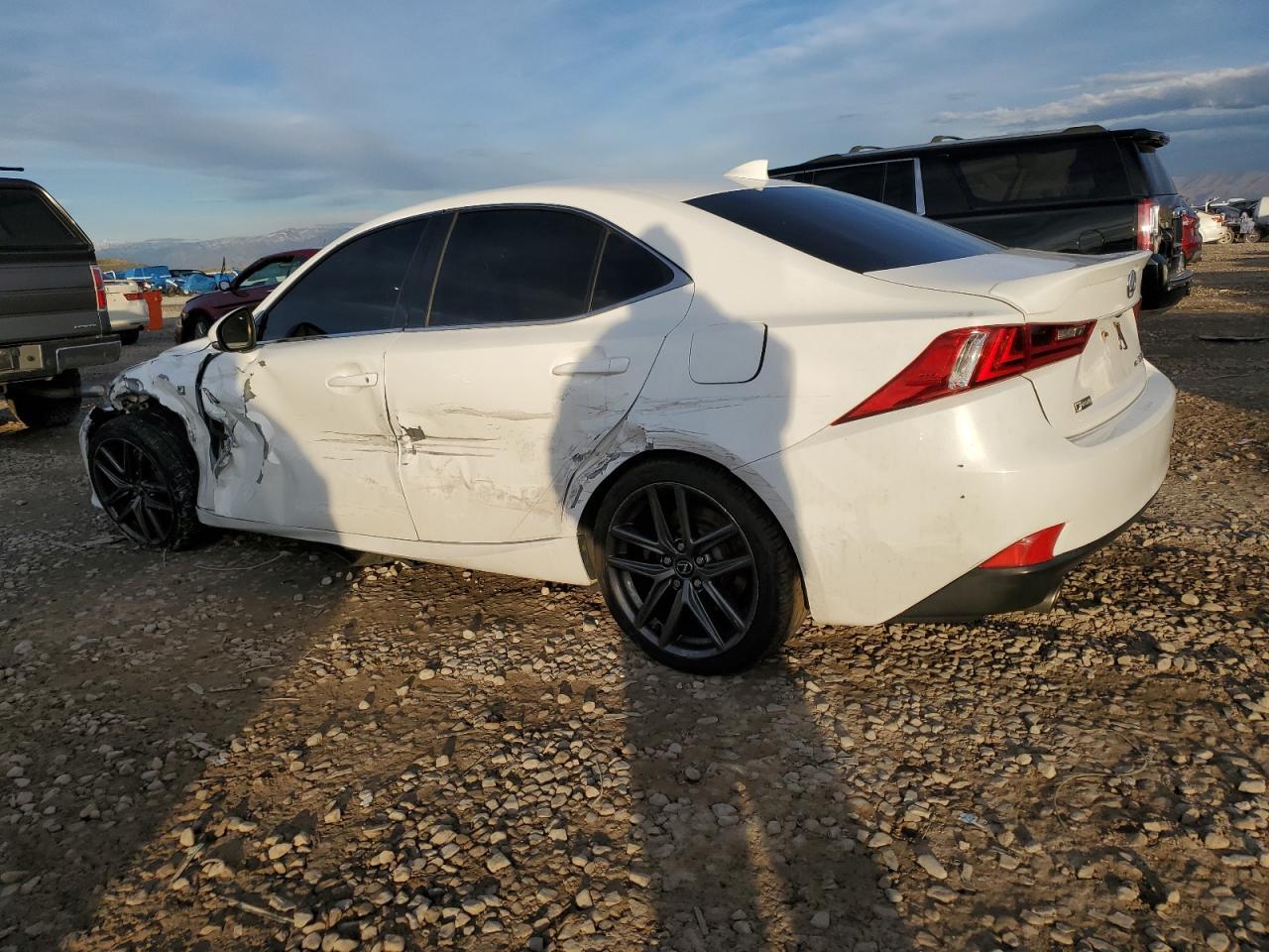 2016 Lexus Is 300 - Фото 2