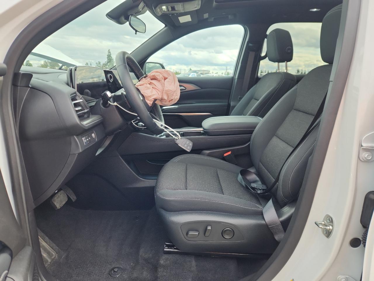 2025 Chevrolet Traverse Lt - Фото 7