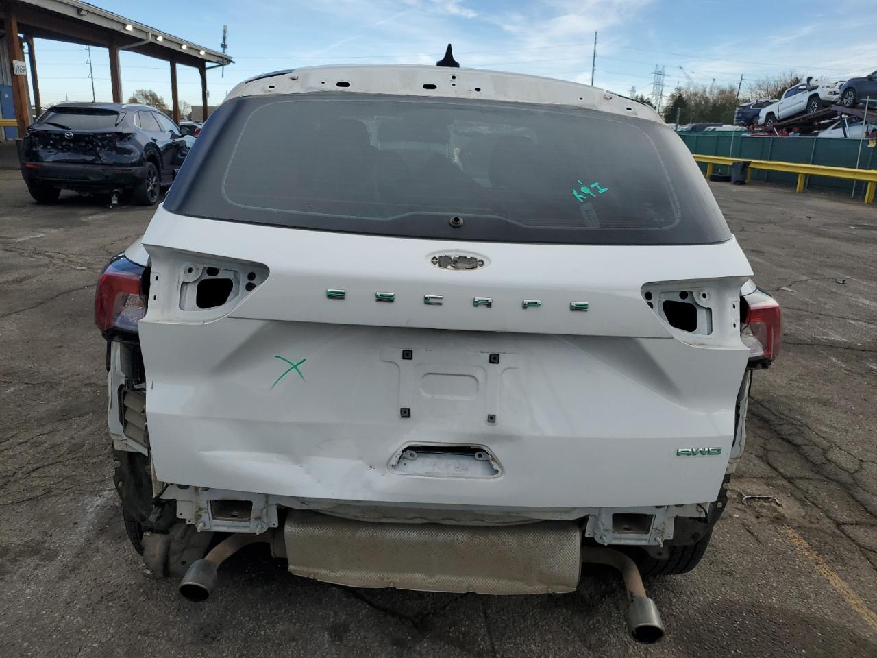 2020 Ford Escape S - Фото 6