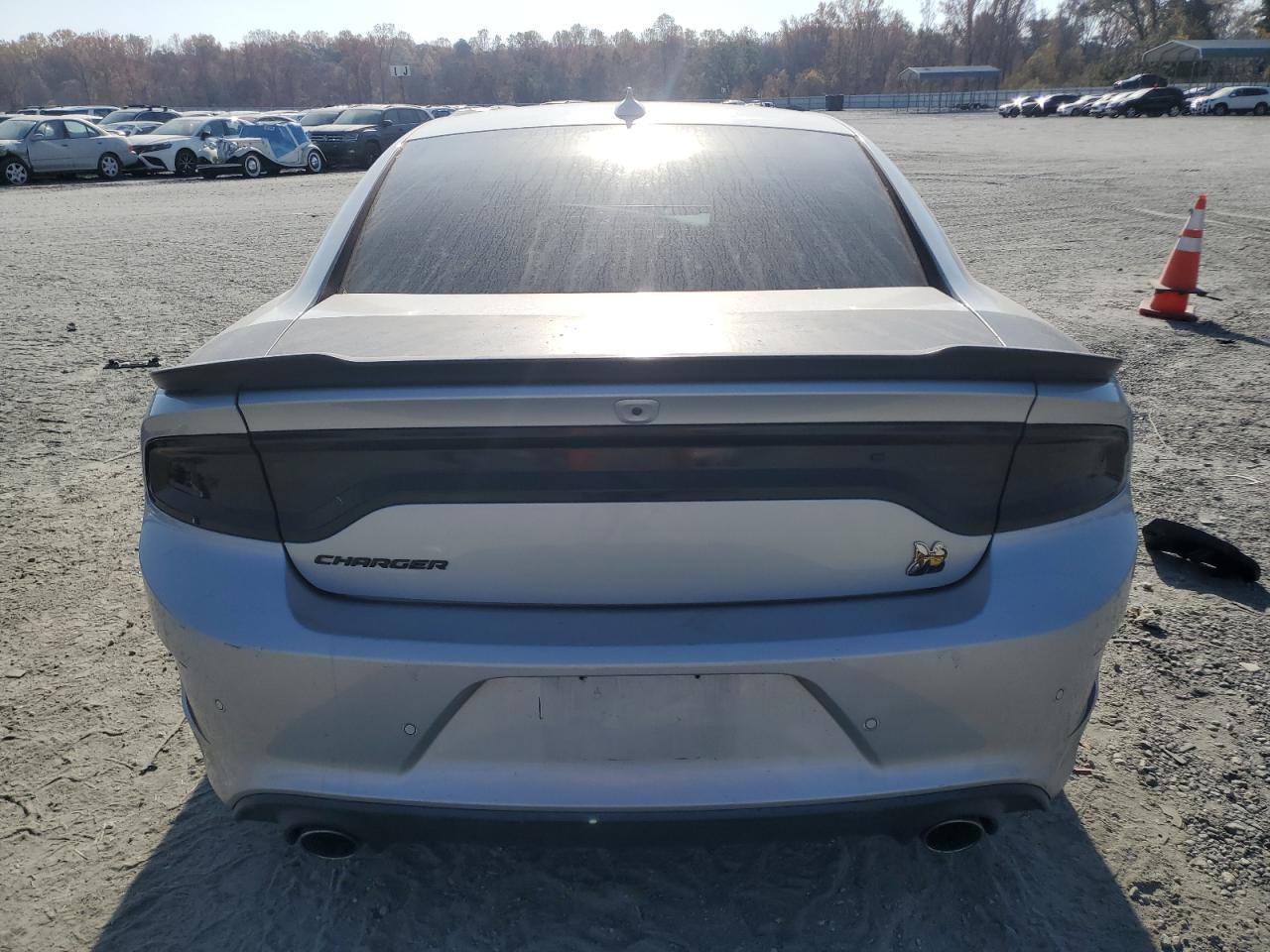 2019 Dodge Charger Scat Pack - Image 6