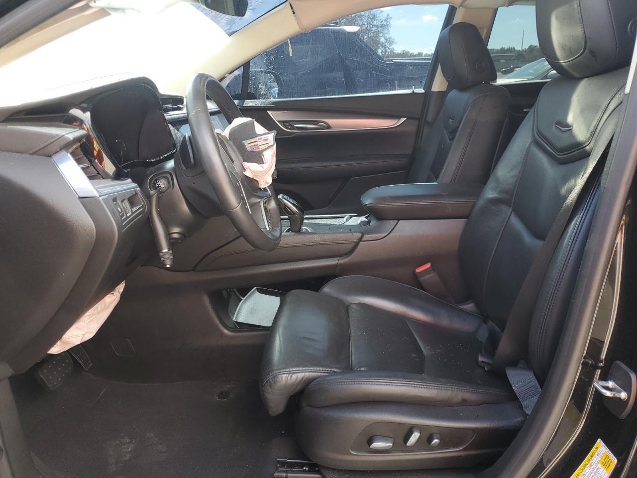 2017 Cadillac Xt5 Luxury - Image 7