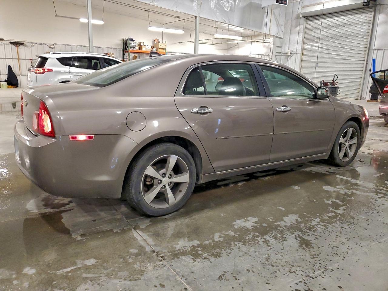 2012 Chevrolet Malibu 1Lt - Фото 3