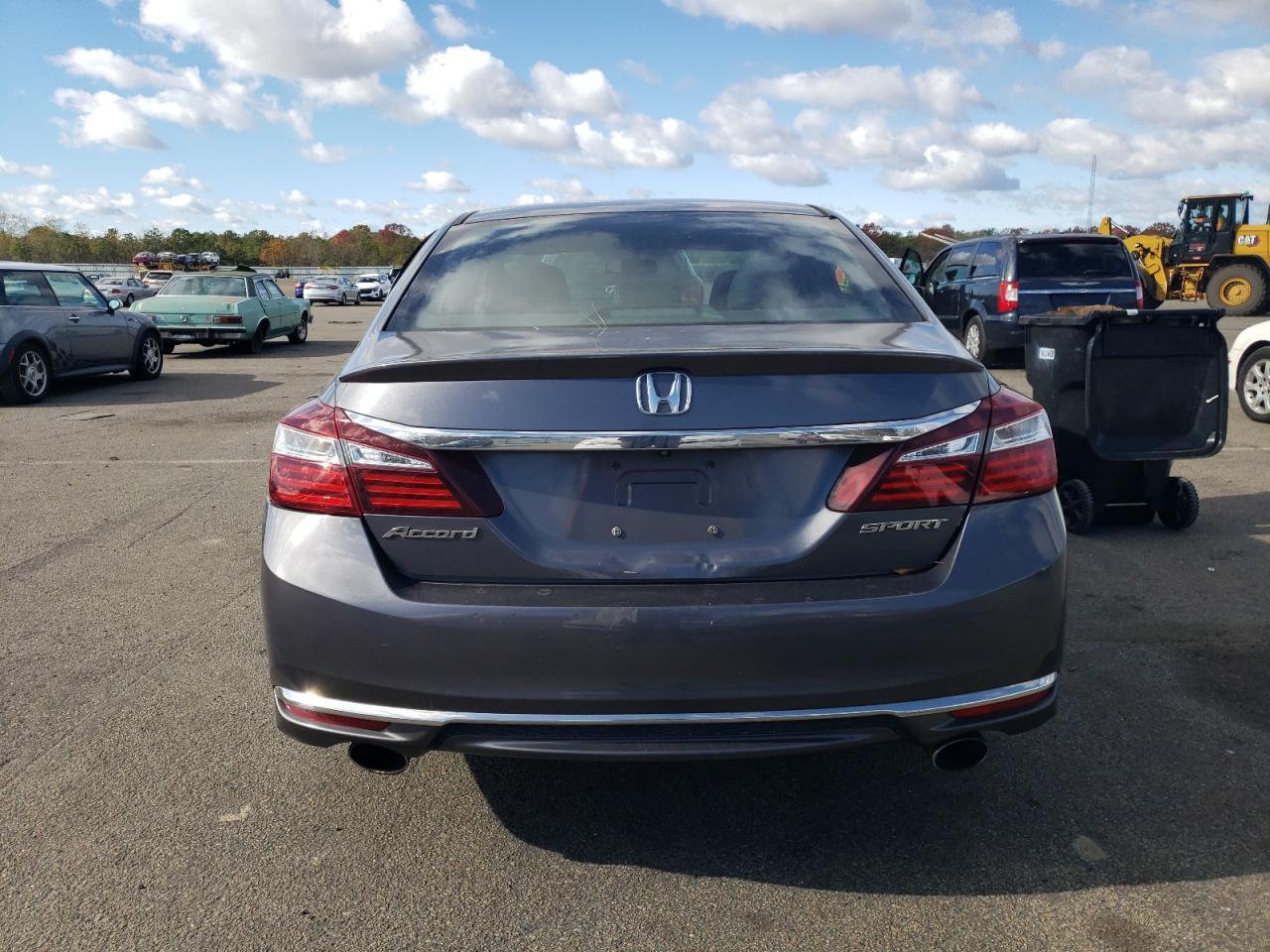 2017 Honda Accord Sport - Image 6
