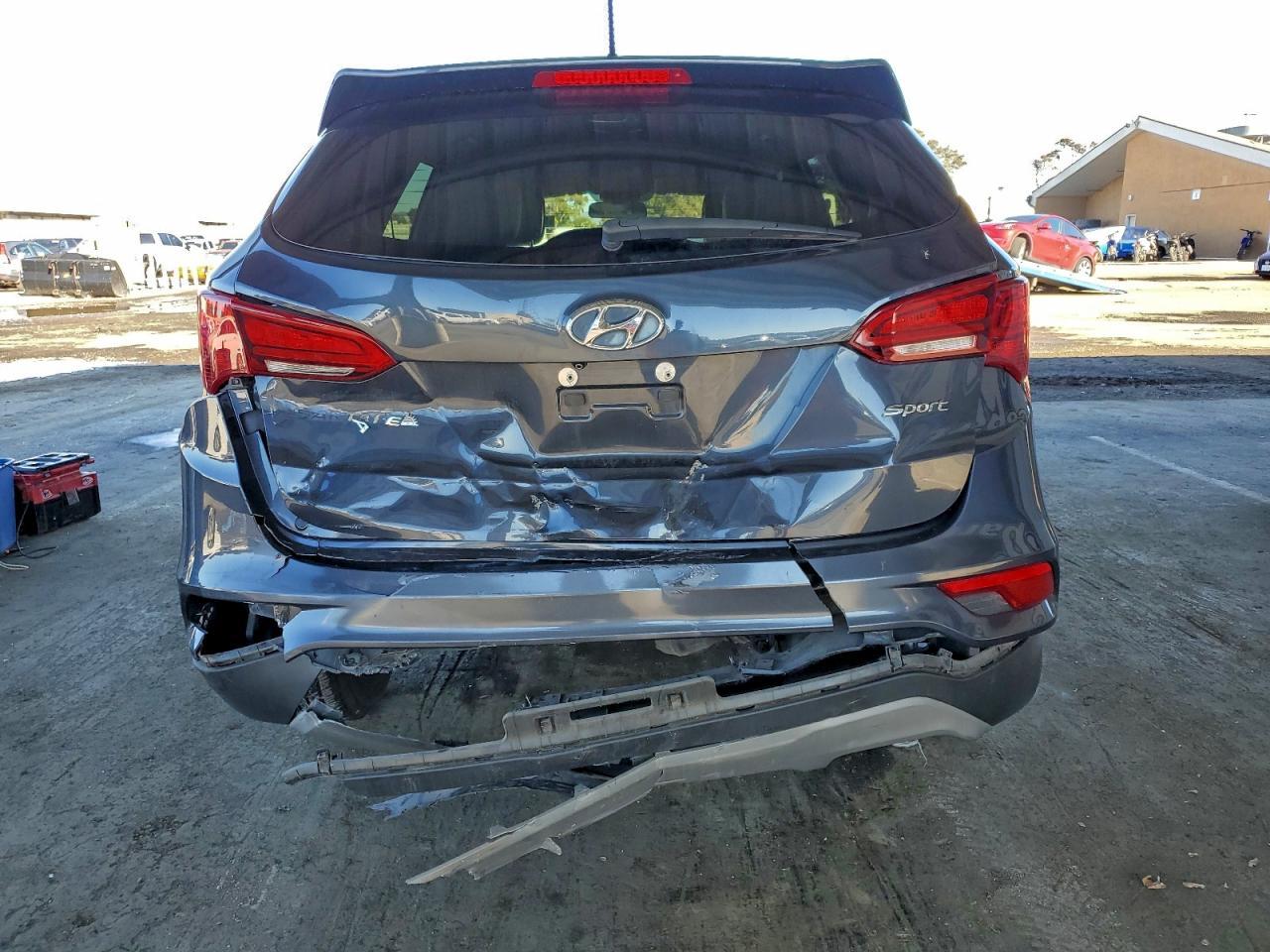 2018 Hyundai Santa Fe Sport - Image 6