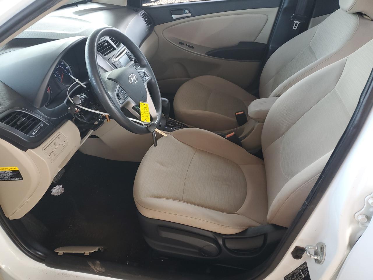 2016 Hyundai Accent Se - Фото 7