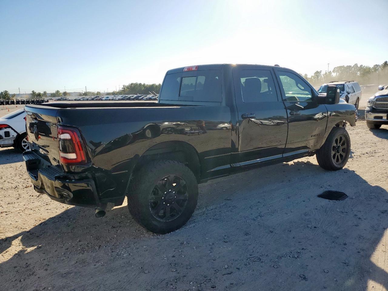 2024 Ram 2500 Laramie - Фото 3