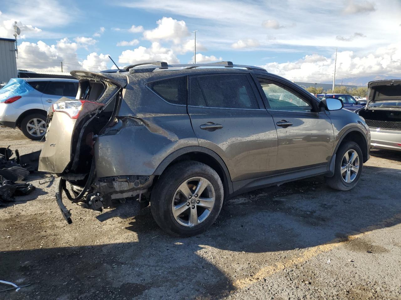 2015 Toyota Rav4 Xle - Фото 3
