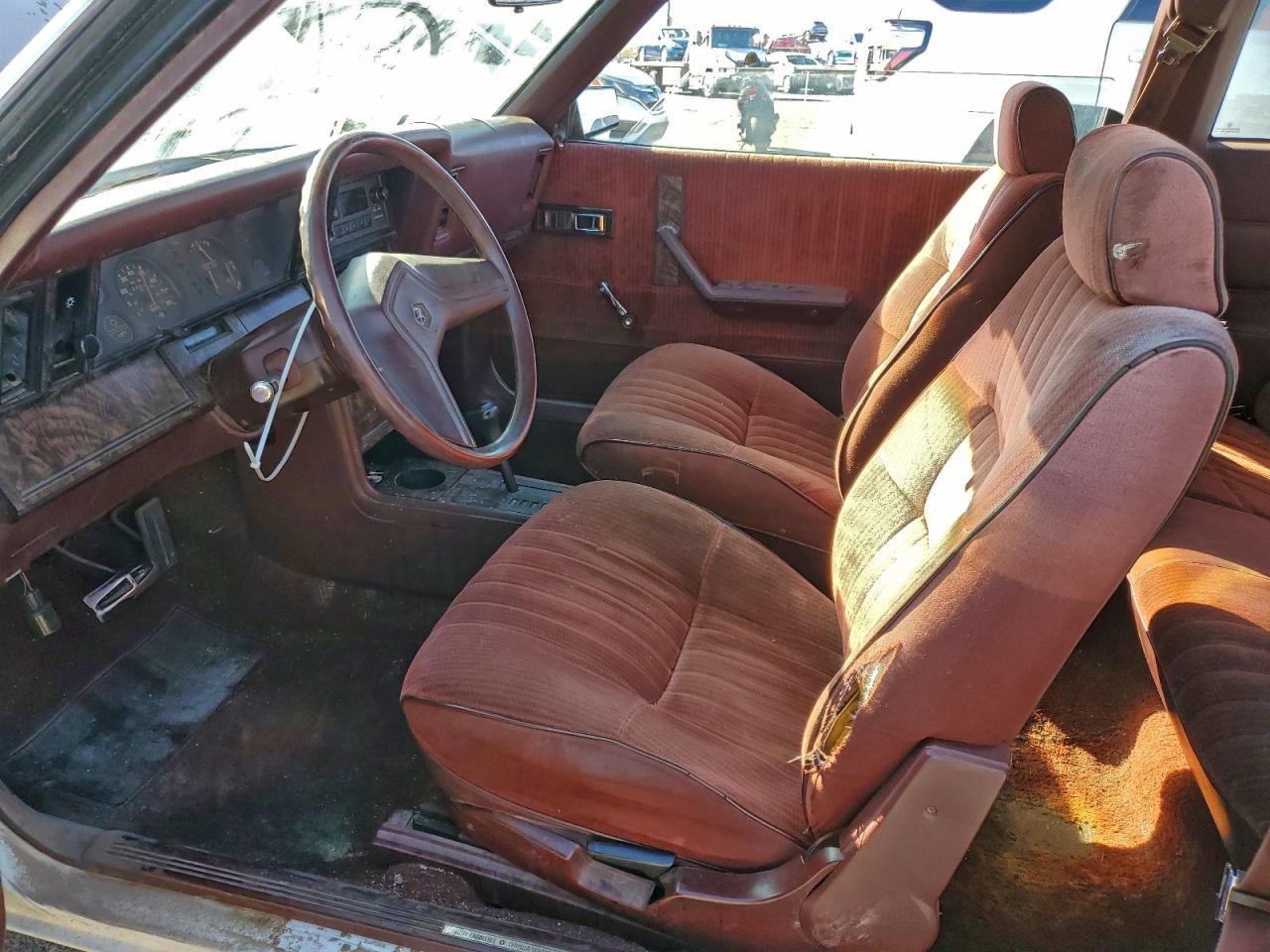 1988 Plymouth Reliant Le - Фото 7