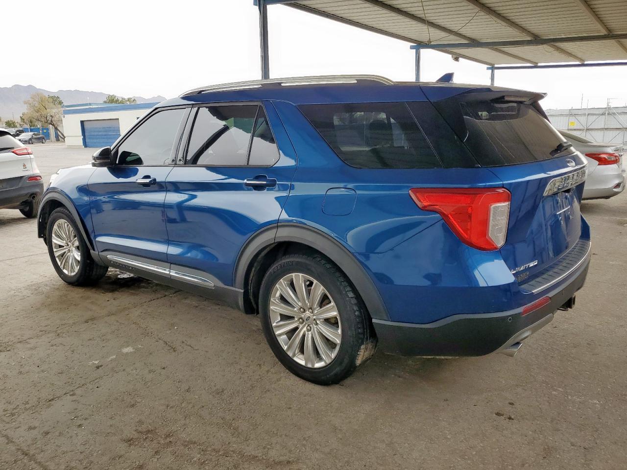 2020 Ford Explorer Limited - Image 2