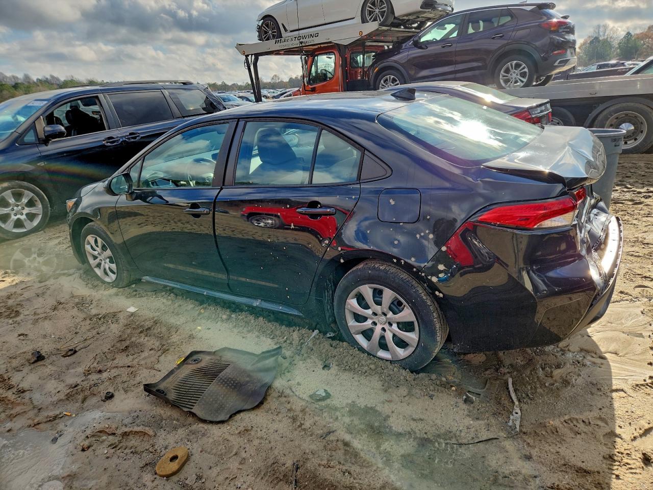 2022 Toyota Corolla Le - Фото 2