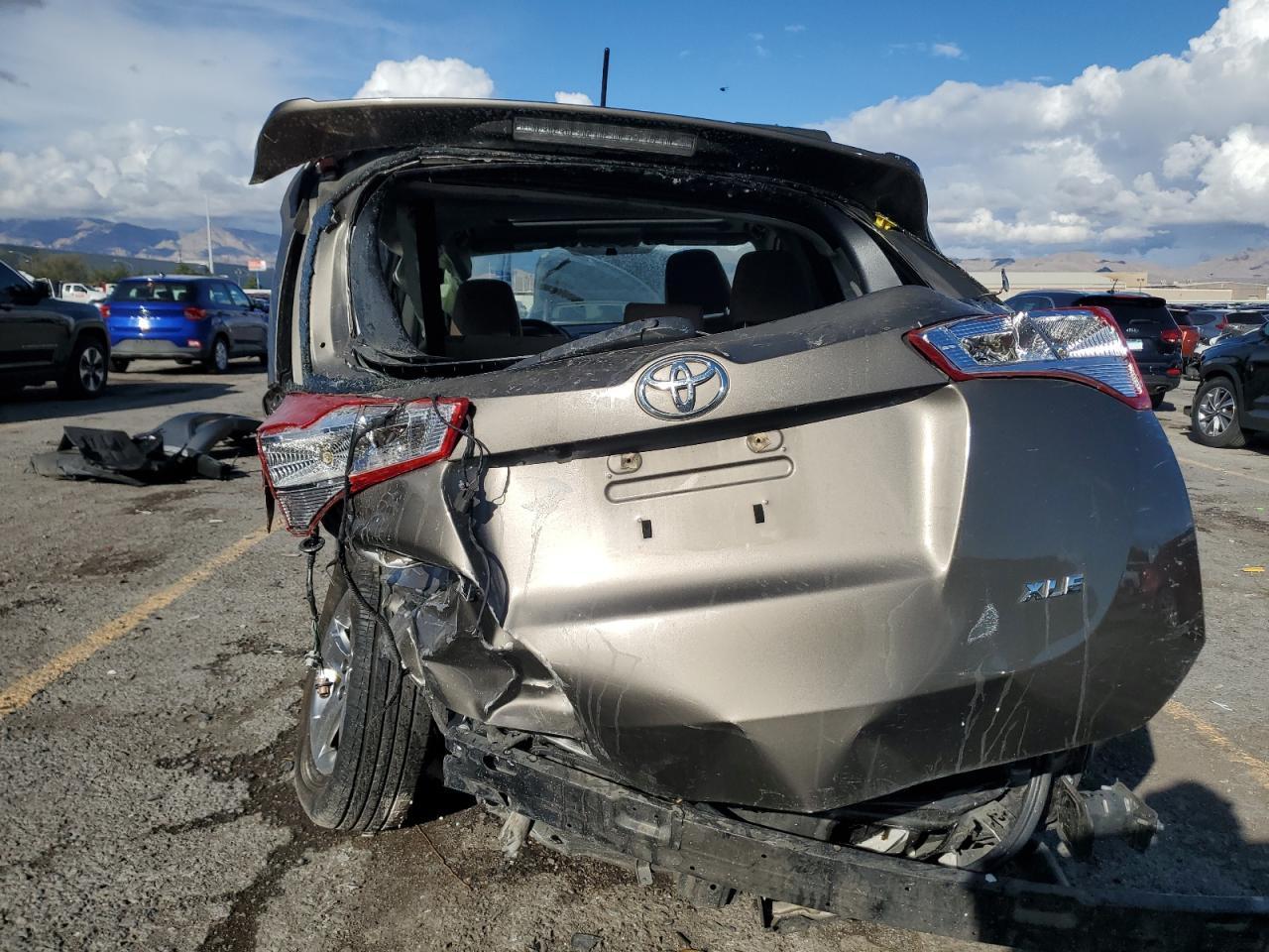 2015 Toyota Rav4 Xle - Фото 6