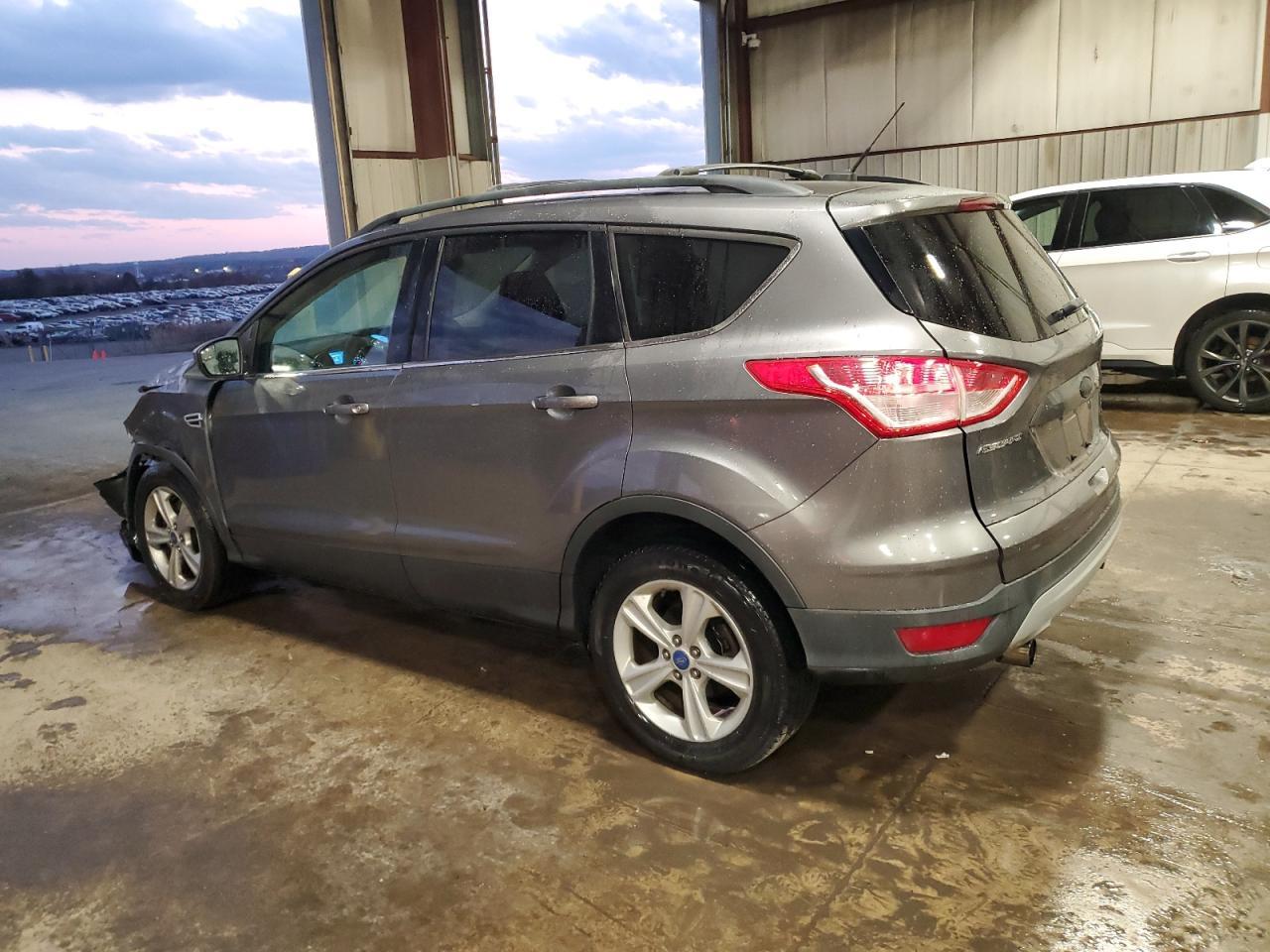 2013 Ford Escape Se - Image 2