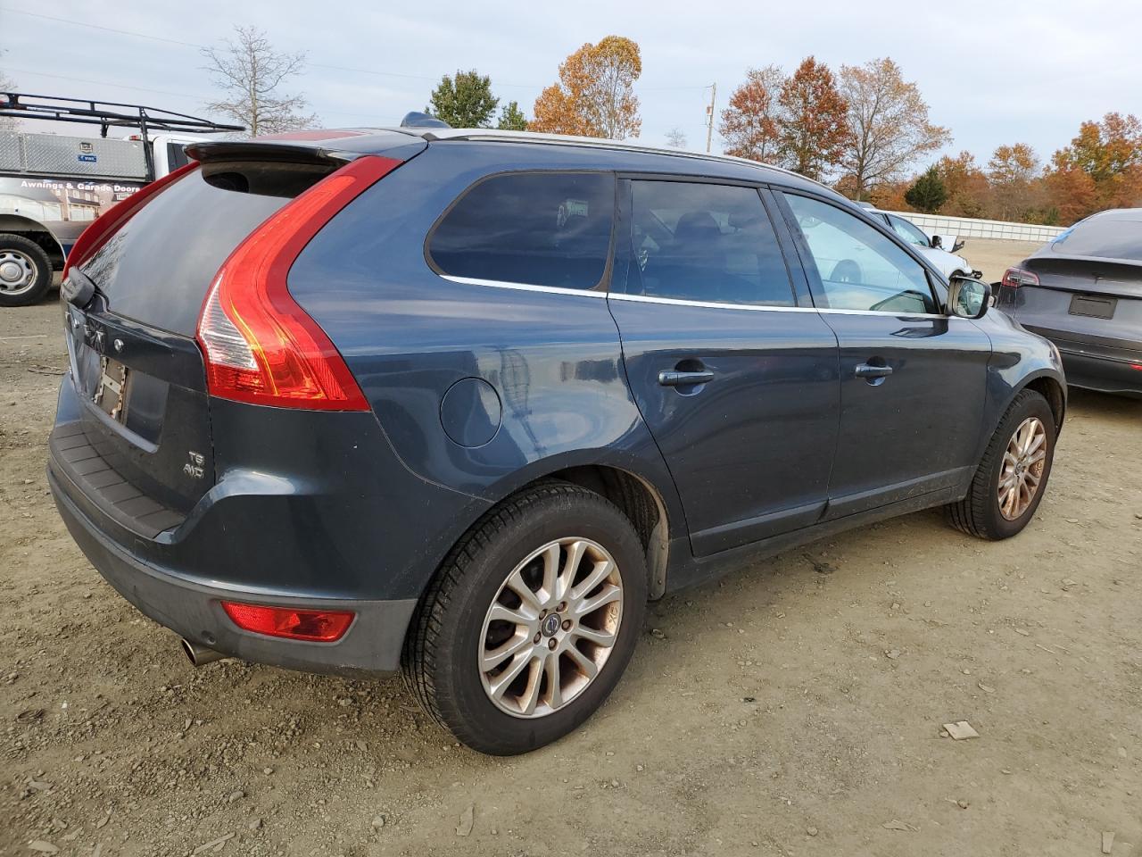 2010 Volvo Xc60 - Фото 3