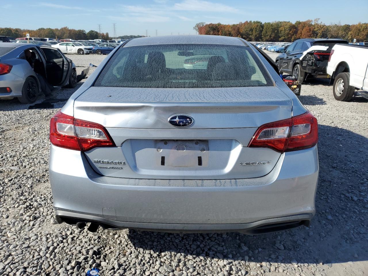 2018 Subaru Legacy 2.5I - Фото 6