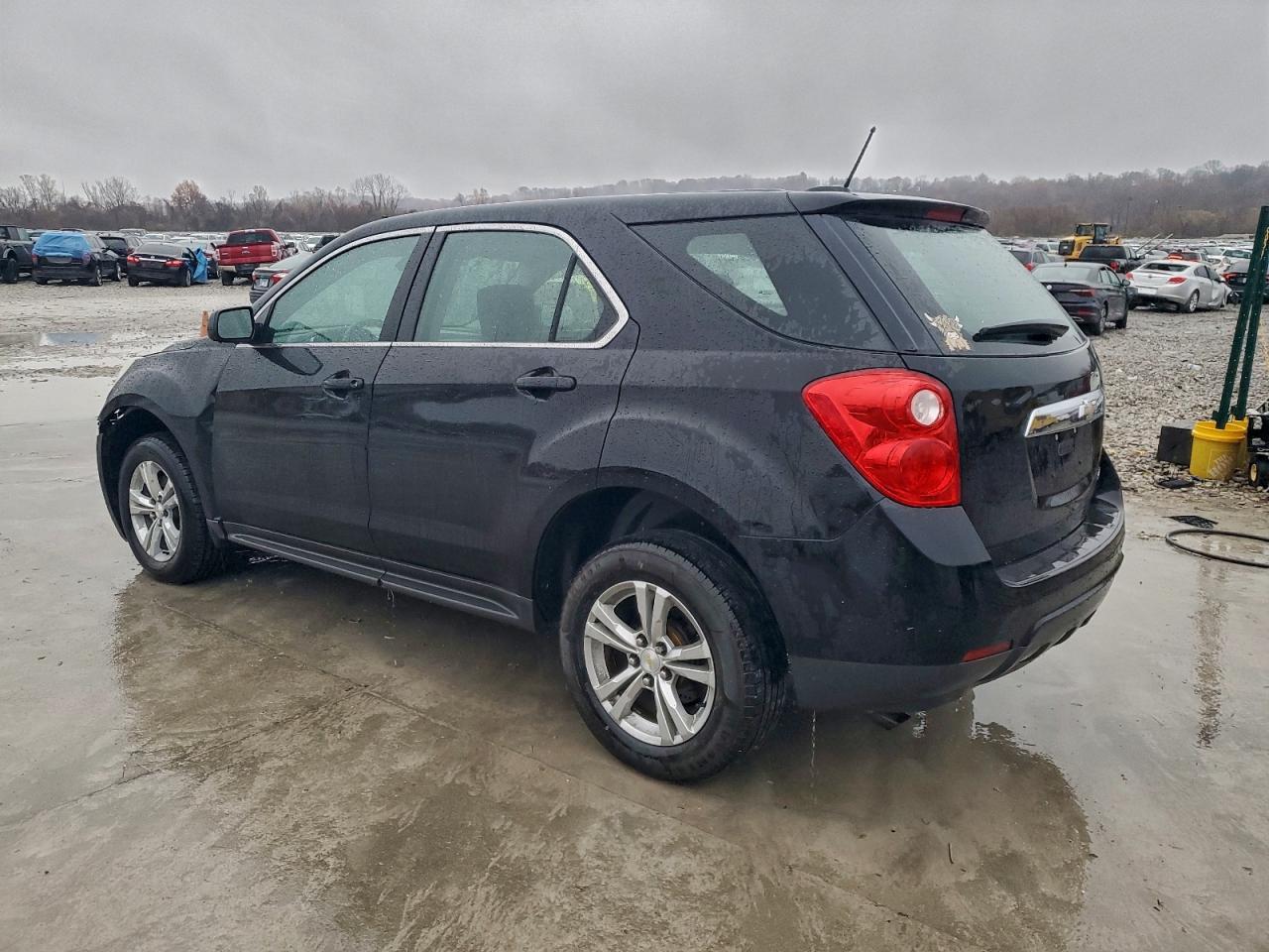 2015 Chevrolet Equinox Ls - Фото 2
