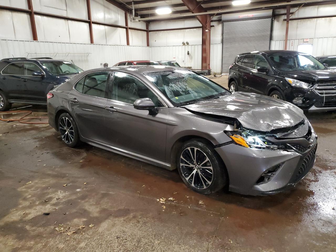 2019 Toyota Camry L - Image 4