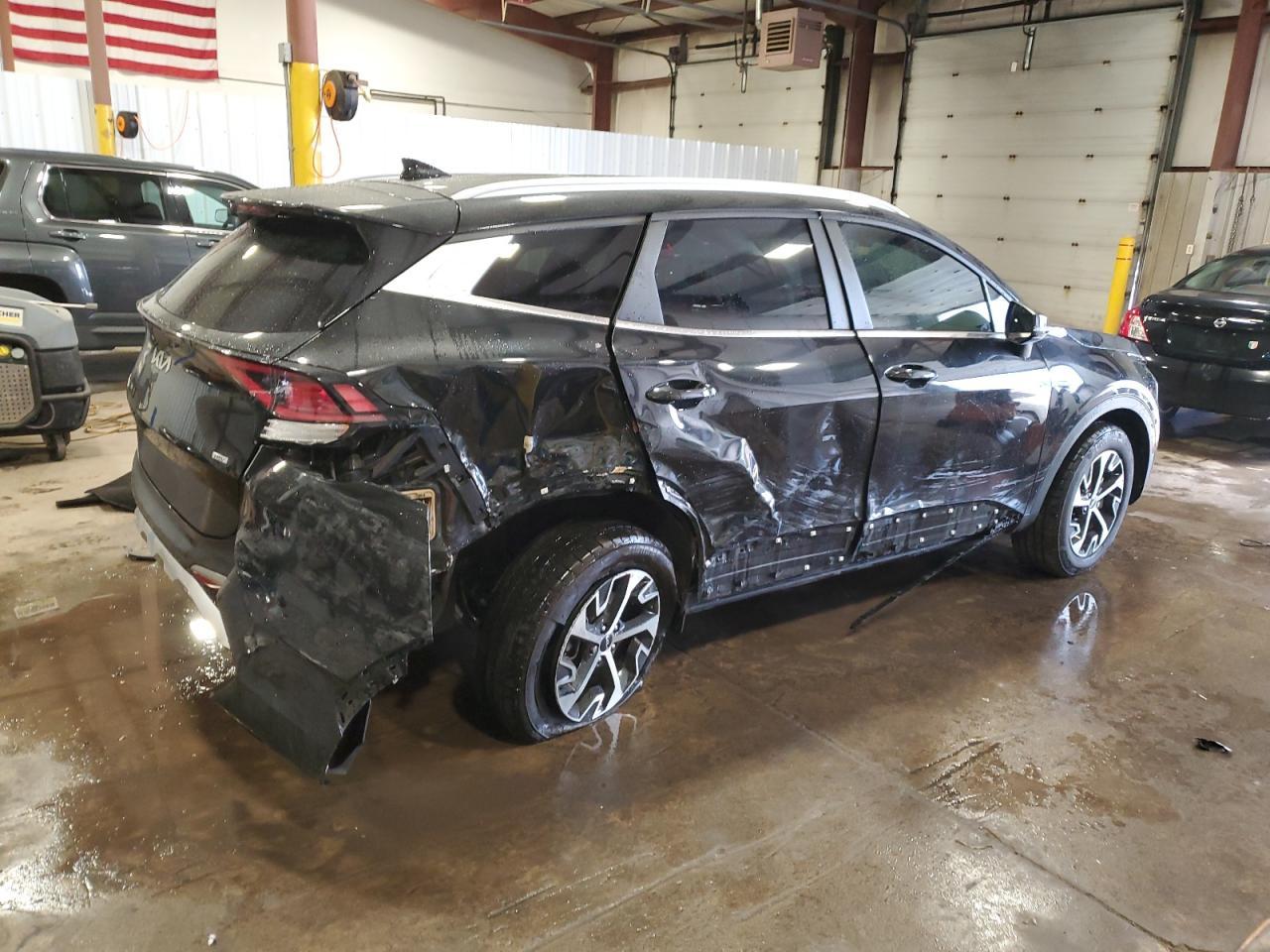 2023 Kia Sportage Ex - Image 3