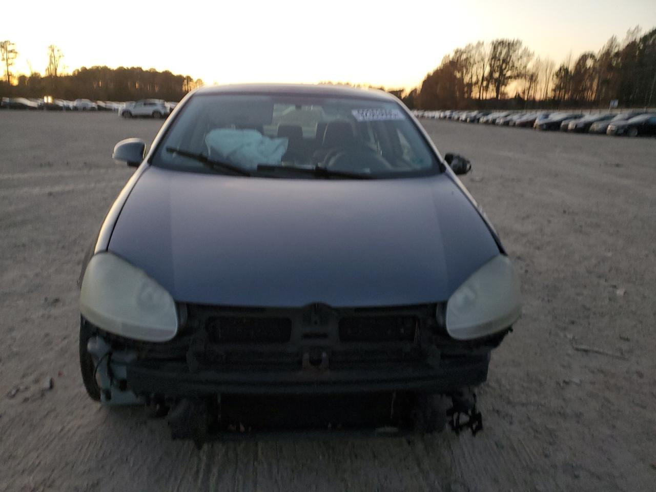 2009 Volkswagen Jetta Se - Image 5