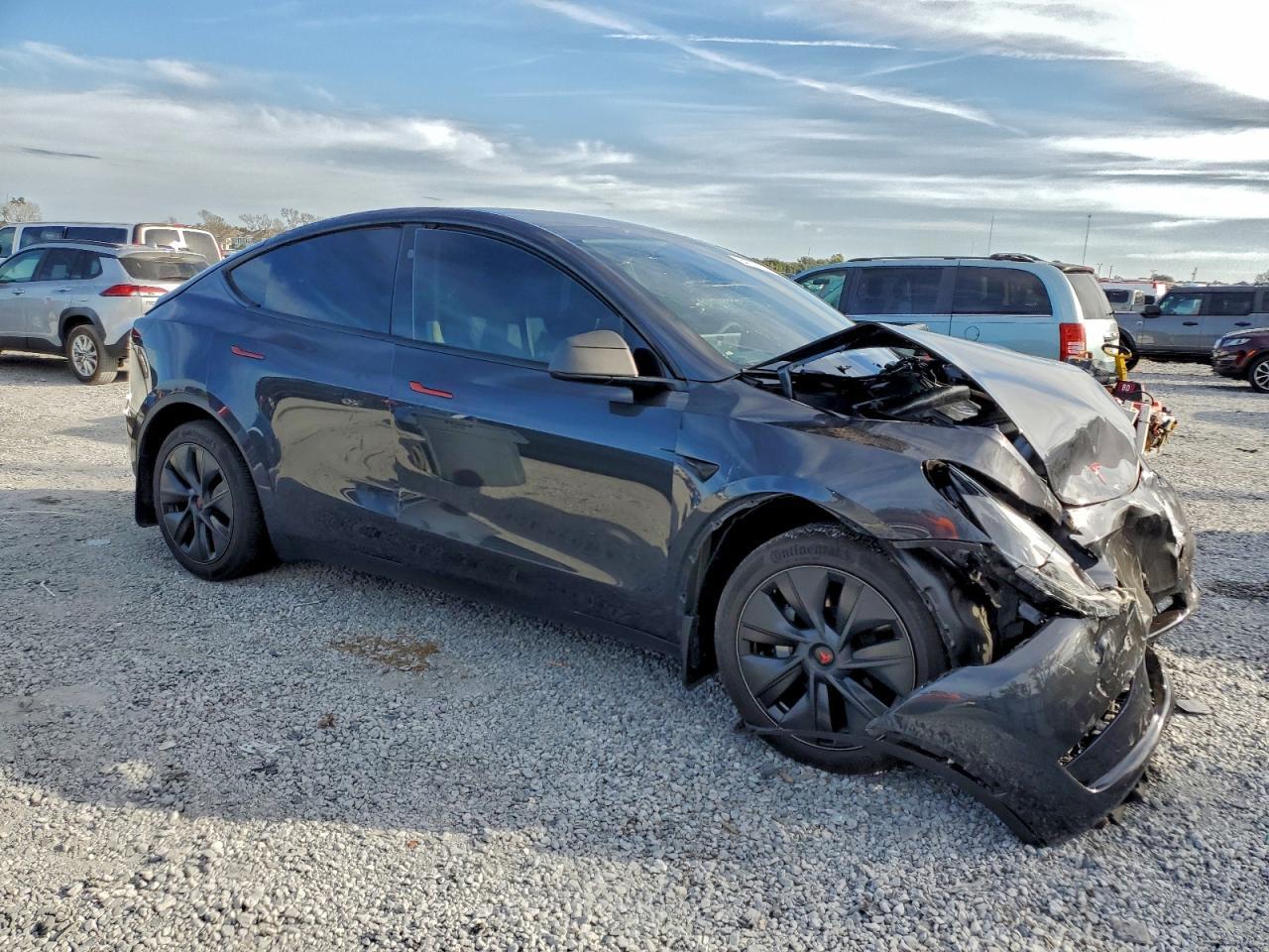 2024 Tesla Model Y - Image 4