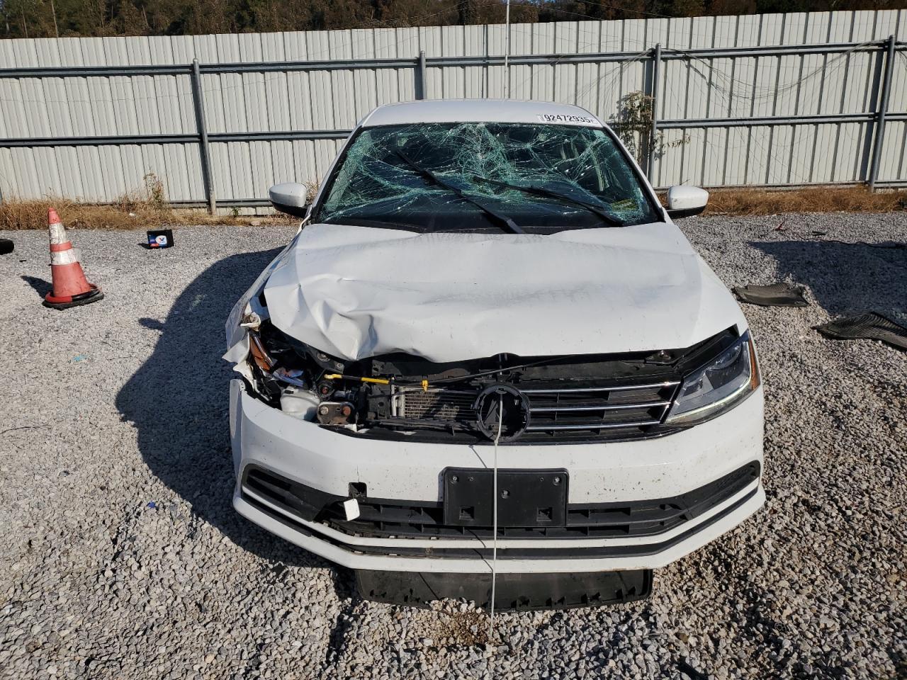 2017 Volkswagen Jetta S - Image 5