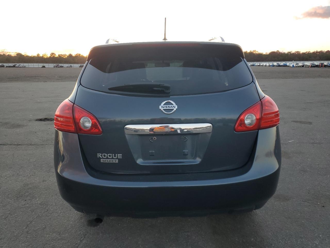 2015 Nissan Rogue Select S - Фото 6